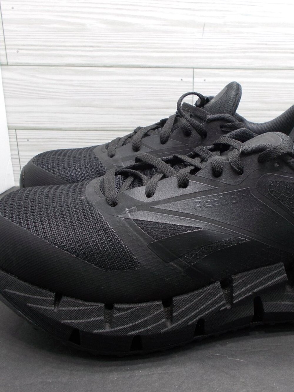 Reebok ASTM F2413-18 RB3206 Men’s Size 7 W Composite Toe Shoes